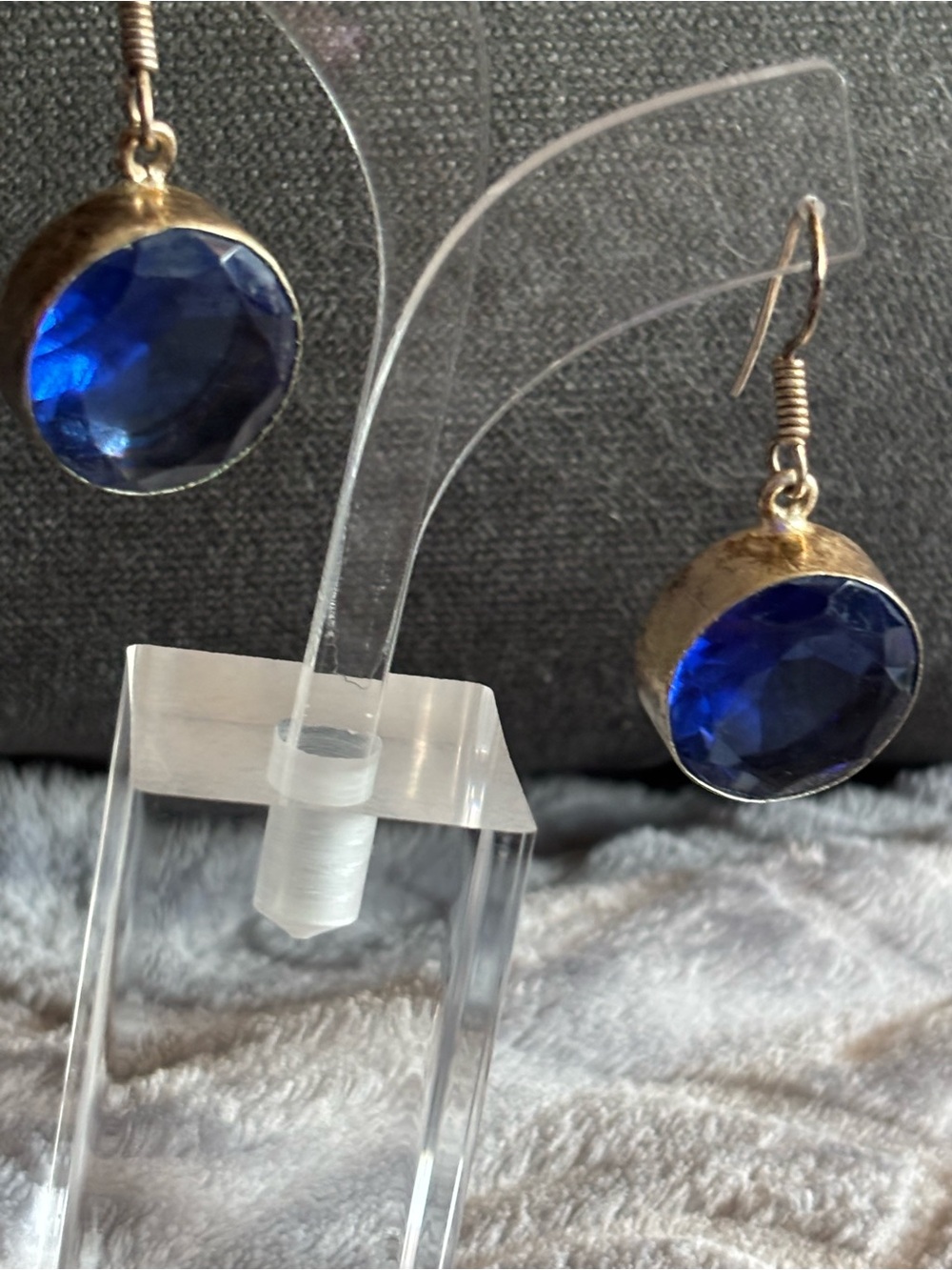 Source Unknown Royal Blue Faceted Drop Earrings with Gold Setting